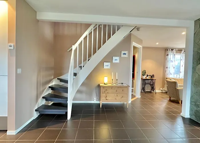 Wildlife Retreat Lofoten בקתה