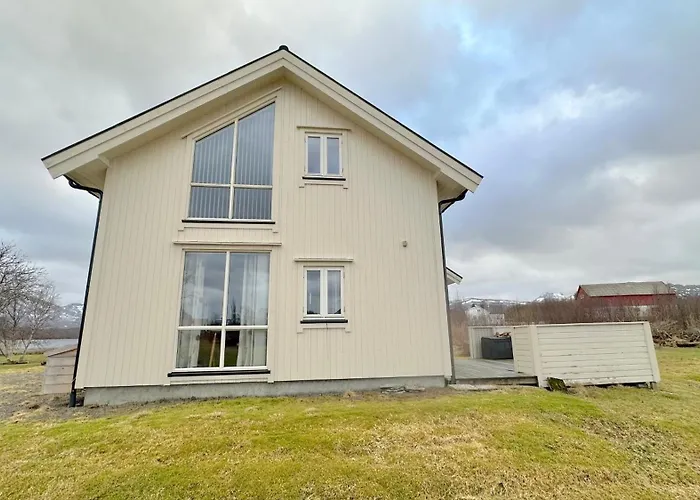 Domek alpejski Wildlife Retreat Lofoten Bostad